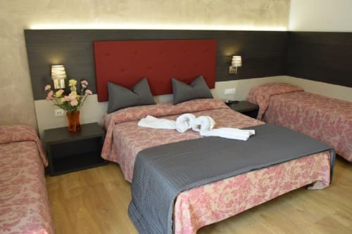 Hotel Verdi - Jesolo, 100 metres from the sea, 300 from Caribe Bay
