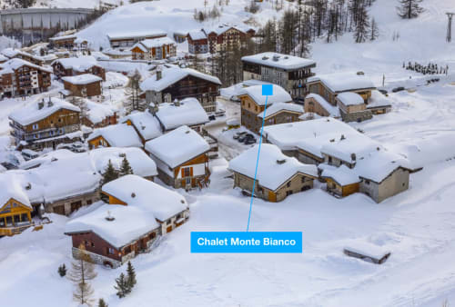 Le chalet dans le village des Boisses - piste de retour coin bas droite