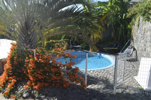 maison d'hôtes avec piscine sainte marie réunion, villa avec piscine sainte marie reunion, vila des remparts