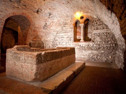 Juliet's Tomb - Bed Breakfast Ariel B&B - Rooms in Verona Center