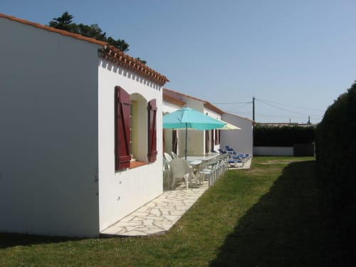 vue terrasse jardin gîte fleur de sel Noirmoutier en L île 