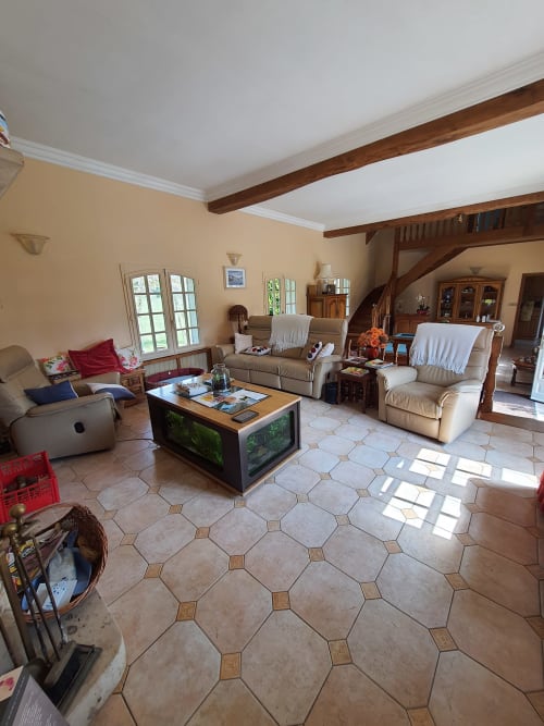 grand salon de la maison d'hôtes - le relais de dalibray seraincourt