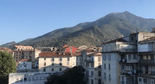 Appartement à Corte en Corse