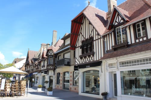 ville de Bayeux -Calvados normandie ouistreham honfleur deauville blonville cabourg trouville