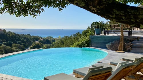 heated pool in Porto vecchio