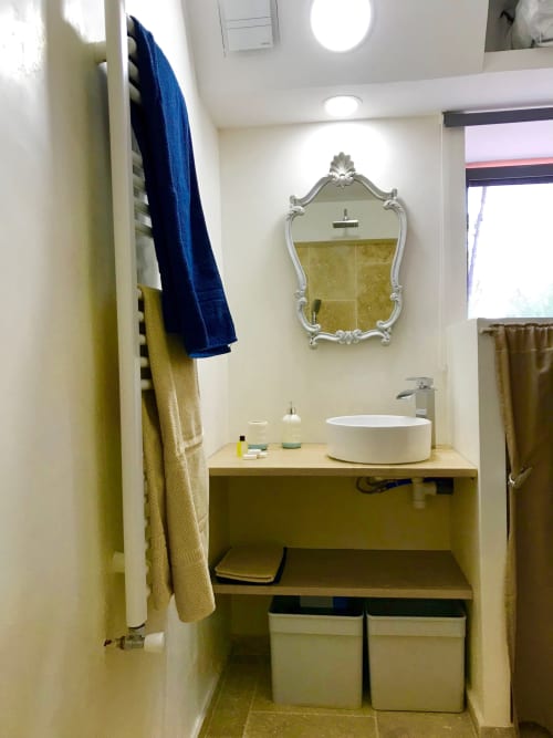 Contemporary bathroom - Mas Misajail 
