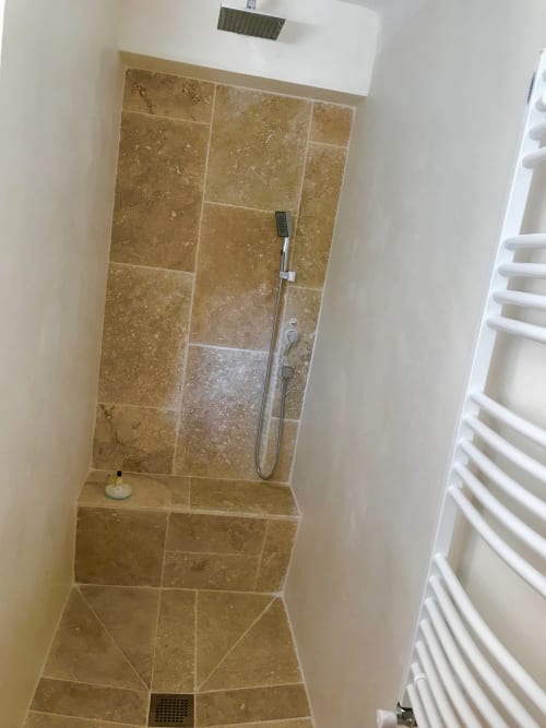 Italian shower - Studios for rent - Mas Misajail
