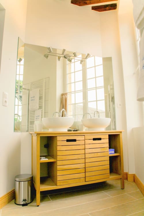 salle de bain chateau les cedres b&b sauna spa piscine chauffee 