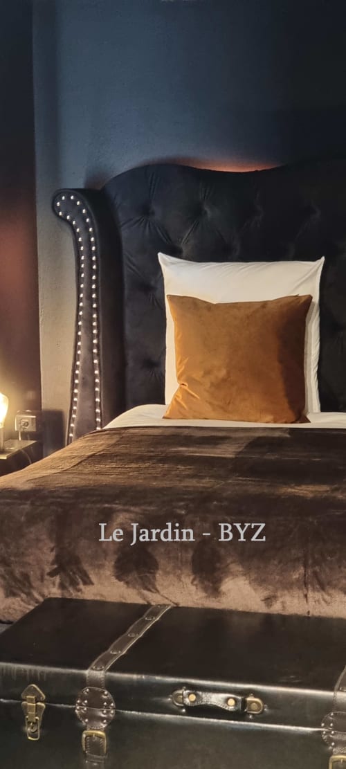 loveroom love room hotel privatif sexy romantique couple amoureux bayeuzen caen bayeux normandie sauna jacuzzi