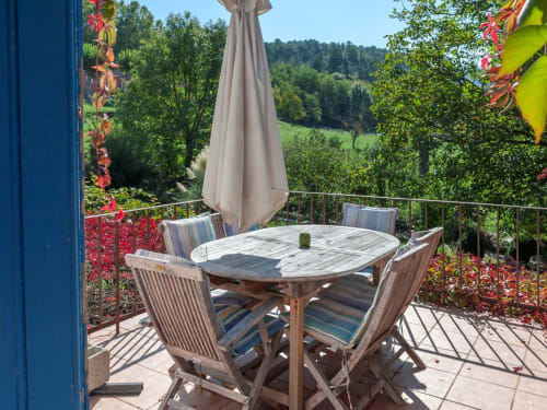 terrasse - mobilier de jardin - La Ribeyrette-gîtes cévennes