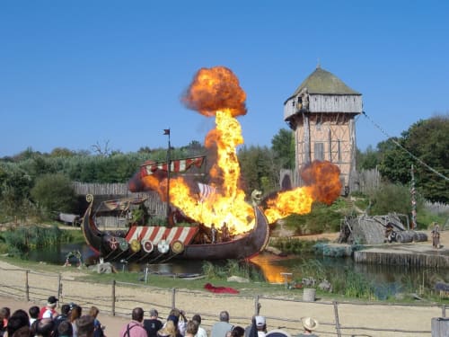 Chambres d'hôtes  Puy du Fou |La maison Latour est à 20 minutes du Puy du Fou  maisonlatour.fr