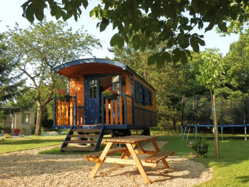 Vacances en roulotte gîte pour 4 personnes en Anjou | Domaine de Meigné