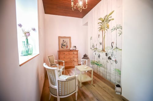 Petit salon privé dans la suite Monda afin de vous détendre et d'échanger en famille ou entres amis des lieux à visiter ou des diverses activités proposées dans les Pyrénées