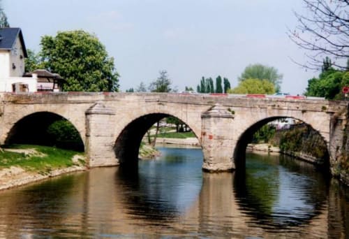 pont l'isle adam - proche de paris - chambre d'hôtes