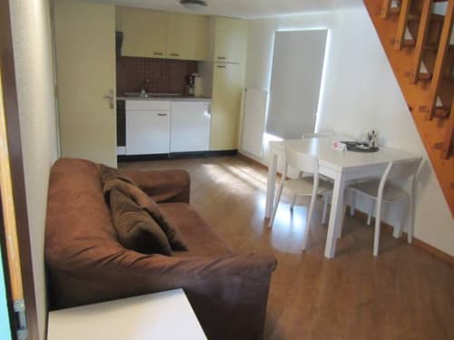 Location appartement tout équipé proche Université de Geneve | Résidence Dezirens