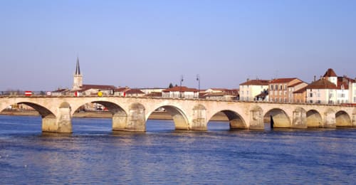 Pont Saint Laurent à Mâcon Saône et Loire 71, patrimoine architectural sud bourgogne