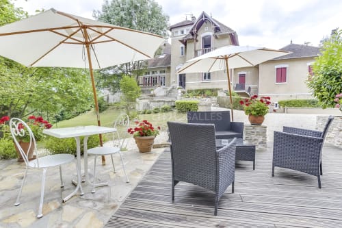 Térrasse en foret Morestel