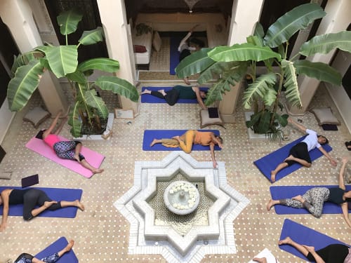 yoga au Riad le clos des arts - visiter le Maroc