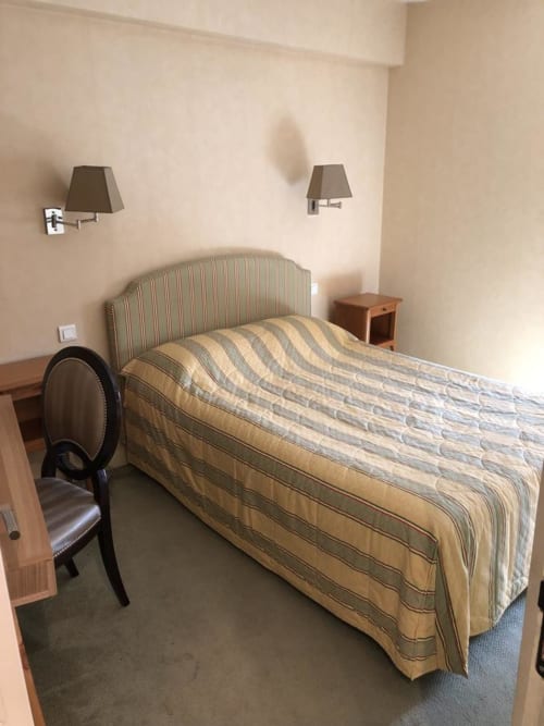 séjour en chambre d'hôtel - le cabouillet à l'isle adam