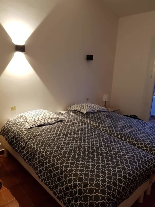 Séjour en Corse, au bord de la mer à quelques km de la plage