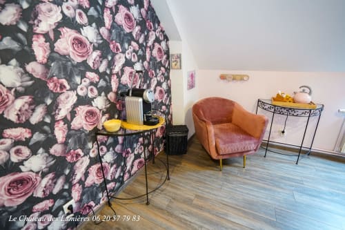 Mur de roses - suite bohème - Le Château des lumières 