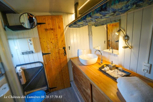 salle de bain - location dans la Baie de Somme - Le Château des Lumières 