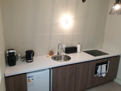 cuisine tout équipée - visiter bayeux - appartement au loup