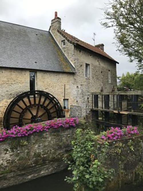 moulin bayeux - séjour chambre d'hôtes le castel 