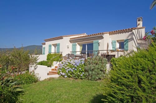 Maison de vacances équipée avec piscine en Corse du Sud