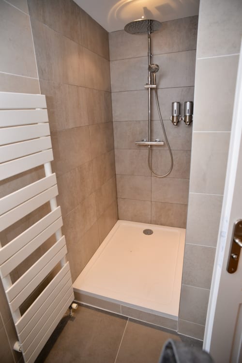 douche - gite chouette étoilée - vaux en beaujolais