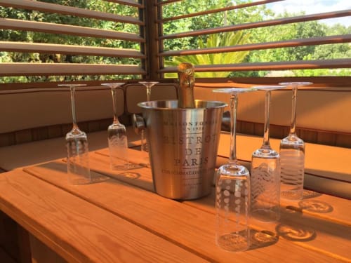 Chambre d'hôtes sur la Côte d'Azur avec service bar | Domaine les Cigales