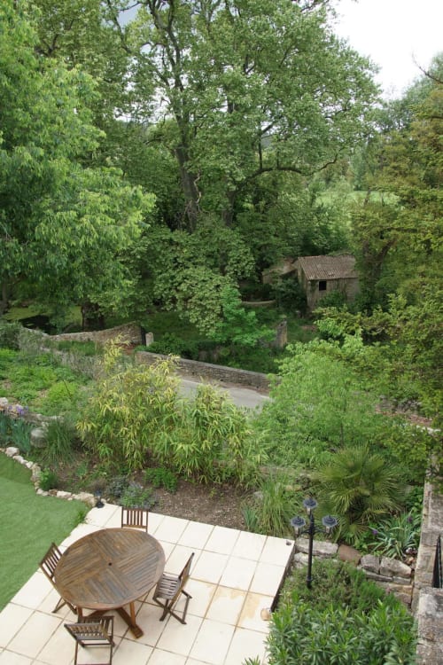 terraço com jardim - Prieuré d'Orniols Goudargues