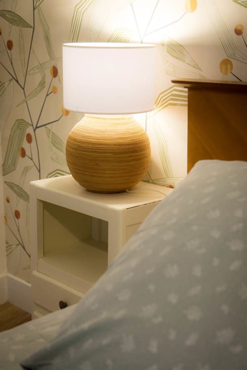 bedside table - gîte les Olivanies - bedside table - Les Olivanies - Guest house in monthelon 