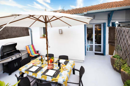 Location appartement terrasse pour vacances en famille | Gîte et Compagnie | Appartement Bastide