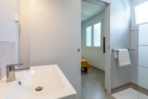 lavabo salle de bain - maison de vacances 