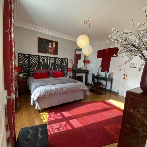 chambre au calme vue sue le jardin a 7 mn a pieds des restaurants et commerces