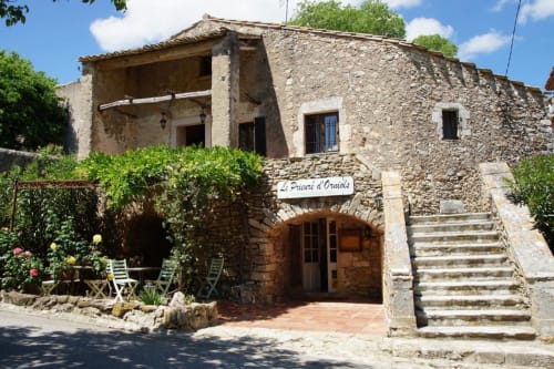 Facade of the Prieuré d'Orniols - bed and breakfast in Goudargues
