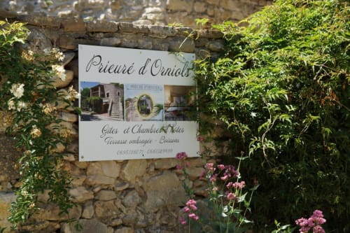 Stay near Uzès - Le Prieuré d'Orniols