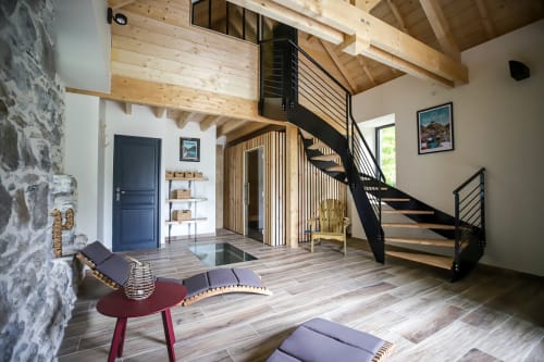 Spa privé avec salle de massage, sauna, jacuzzi extérieur dans un magnifique moulin rénové vous assurera bien-être et repos maximum pour un week end de détente ou quelques jours