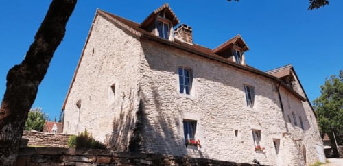 Guest house in the Jura | La Tour Charlemagne