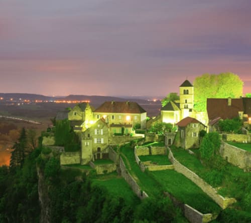 Visit of the village Château-Chalon | Bed and Breakfast La Tour Charlemagne