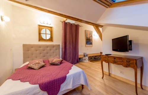 Passer un moment exceptionnel dans une ancienne maison médiévale à Albertville