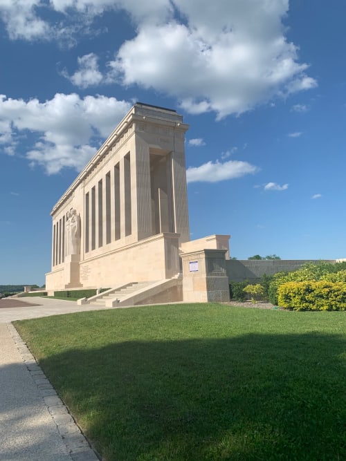 Monument Américain/ Château-Thierry/ Portes de la Champagne/ Maison d'Hôtes Joussaume Latour
