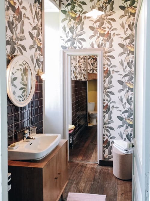 salle de bain fleurie - Le Breuil 