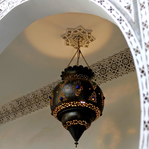 light and decoration at Riad Tawargit
