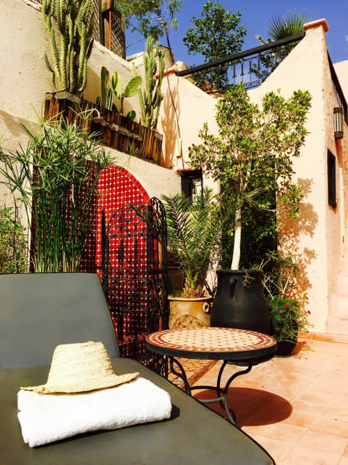 terrasse et chaise longue - Riad Tawargit 
