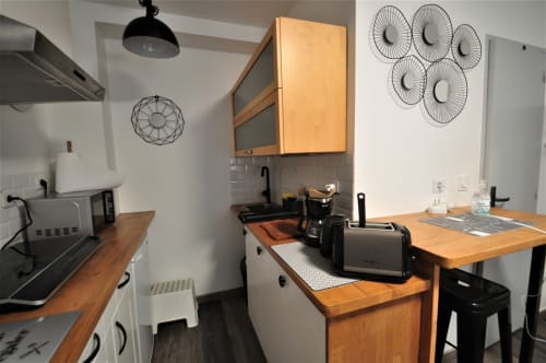 Cuisine en bois - studio dans le centre de Grenoble - Résidence Beaublache 