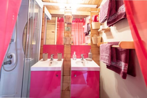 Cabanon cosy climatisé - chambre d’hôtes près d’Anduze