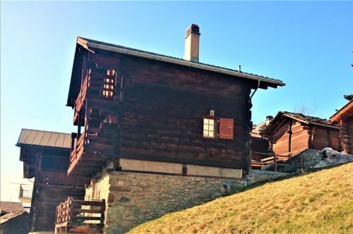 chalet avec vue sur les montagnes - Alpes 