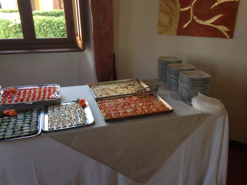 Buffet - Villa Scati B&B e appartamenti | Melazzo, Piemonte - parcheggio, piscina e palestra, massaggi, ristorante, cantine, bar, ricevimenti, matrimoni, eventi 